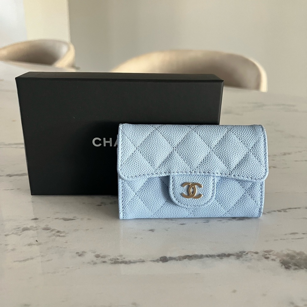 SOLD Chanel 23P card holder